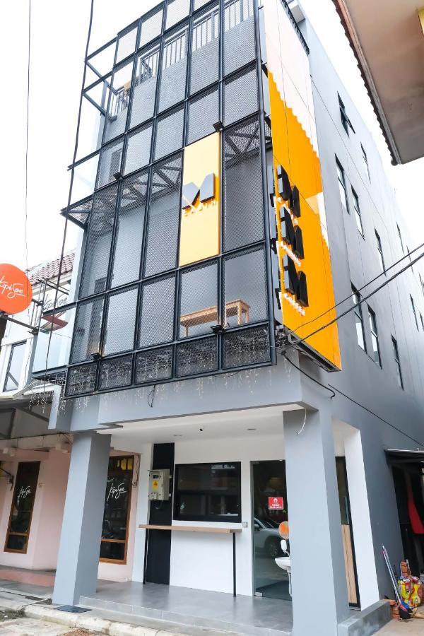 M Cabin Karawaci Binong Luaran gambar