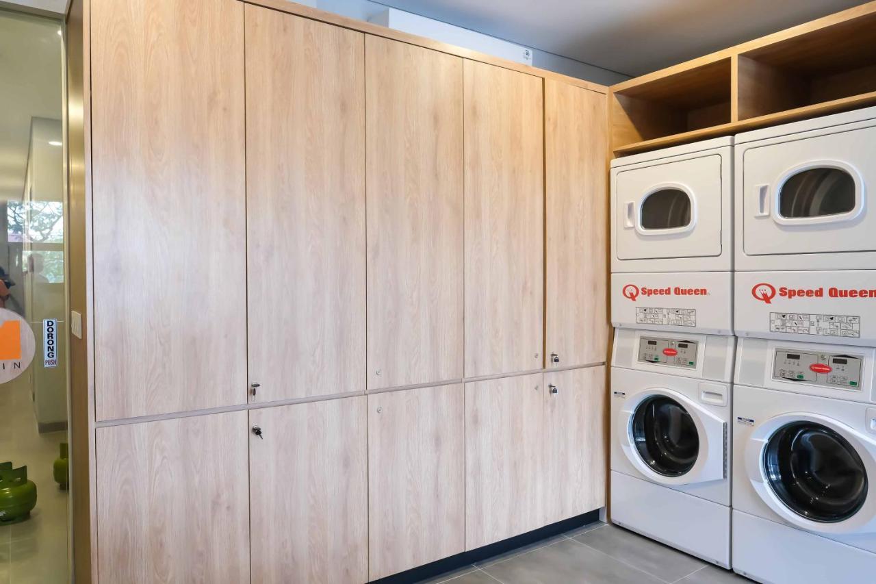 M Cabin Karawaci Binong Luaran gambar
